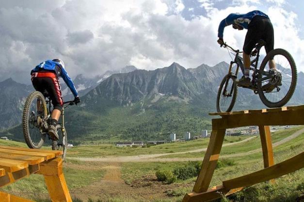 Hotel Cielo Blu Passo del Tonale Dış mekan fotoğraf