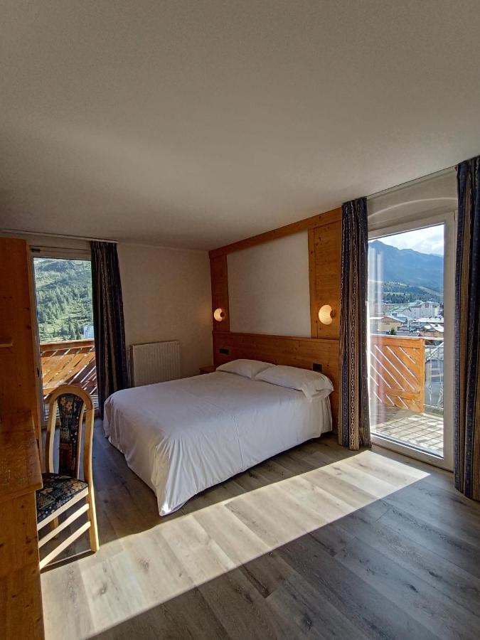 Hotel Cielo Blu Passo del Tonale Dış mekan fotoğraf